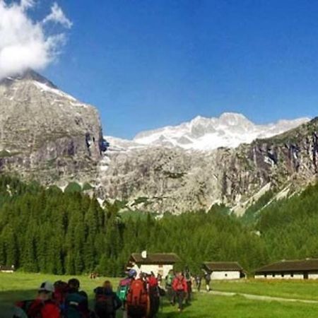 Lovely Apt In Pinzolo Val Rendena 7 Eksteriør bilde