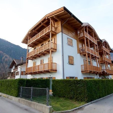 Lovely Apt In Pinzolo Val Rendena 7 Eksteriør bilde